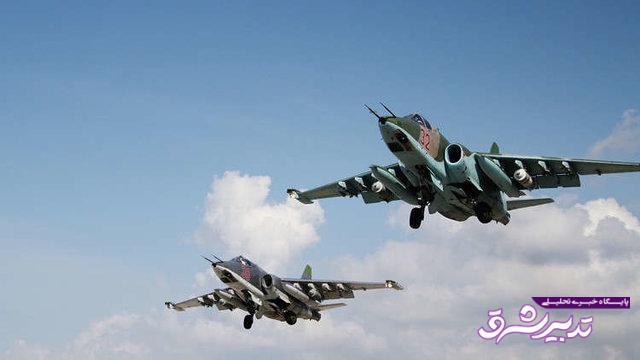 جنگنده‌های روس بر فراز ناوشکن آمریکایی