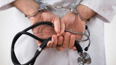 دندانپزشک قلابی