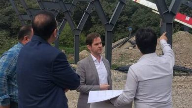 حاشیه سازان