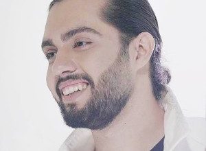 خواننده پاپ در بخش مراقبت های ویژه بیمارستان بستری شد