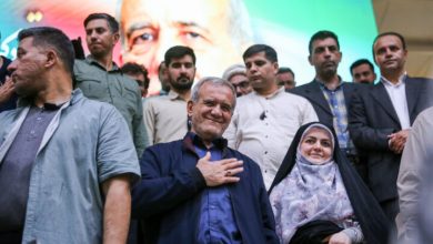 پزشکیان در جمع مردم اهواز: تاکنون وعده دروغ به کسی ندادهام/ اولین اولویت من حل مشکلات خوزستان است