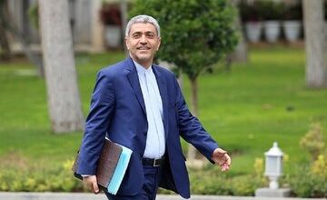 فرمانده اقتصادی ستاد پزشکیان کیست؟ / علیطیبنیا چگونه تورم را تکرقمی کرد؟