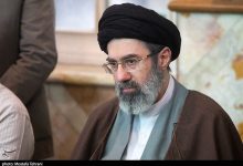 تسنیم درمورد تعطیلی درس سیدمجتبی خامنه ای: آنچه علّت حقیقی تصمیم ایشان می‌تواند باشد، اقتدای شان به سیره‌ی علمای سلف است