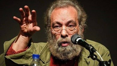 حمله تند روزنامه اصولگرا به مسعود فراستی ؛ دیروز شیشلول بند کمونیستها بودی آقای چریک!