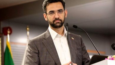 واکنش آذری جهرمی به رفع فیلترینگ واتس آپ و گوگل پلی: گامهای اول همیشه سخت اما میتواند آغازگر تغییرات بزرگ باشند