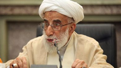 آیتالله جنتی: انقلاب اسلامی با ترورها متوقف نمیشود