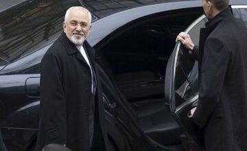 انتصاب ظریف به سمت مشاور بین الملل رهبری تکذیب شد