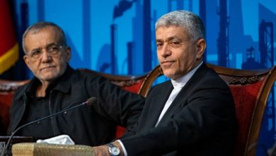 معاون ارتباطات دفتر رئیسجمهور: گزینه وزارت اقتصاد قطعی شده / هنوز هم گزینه اول پزشکیان، طیب نیا است، اما او این مسئولیت را تا این لحظه نپذیرفت
