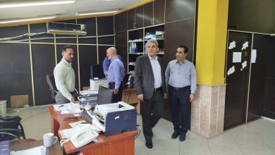 حضور محسن سماکچی رئیس کمیسیون حمل و نقل، ترافیک و عمران شورای شهر رشت در معاونت زیربنایی شهرداری به منظور پیگیری و تسریع پروژه های عمرانی موثر در رفع مشکلات ترافیکی و آسفالت .