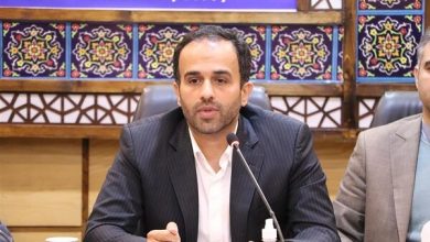 شهردار رشت در جلسه ویژه هماهنگی اجرای روکش آسفالت در مناطق پنجگانه شهری در محل کارخانه آسفالت شهرداری رشت؛ افزایش کیفیت معابر و پاسخگویی به مطالبات شهروندان در صدر برنامههای مدیریت شهری