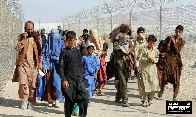 روزنامه جمهوری اسلامی: اتباع افغانستانی سهم بزرگی از آب، برق، گاز، نان و سایر کالاهای اساسی را می‌بلعند اما مسئولان ما اقدام مؤثری برای مهار کردن آنها به عمل نمی‌آورند