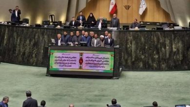 حمله تند روزنامه اصولگرای جوان به اصولگراهای انقلابی: در اقلیت هستند، اما صدایشان در بوق است