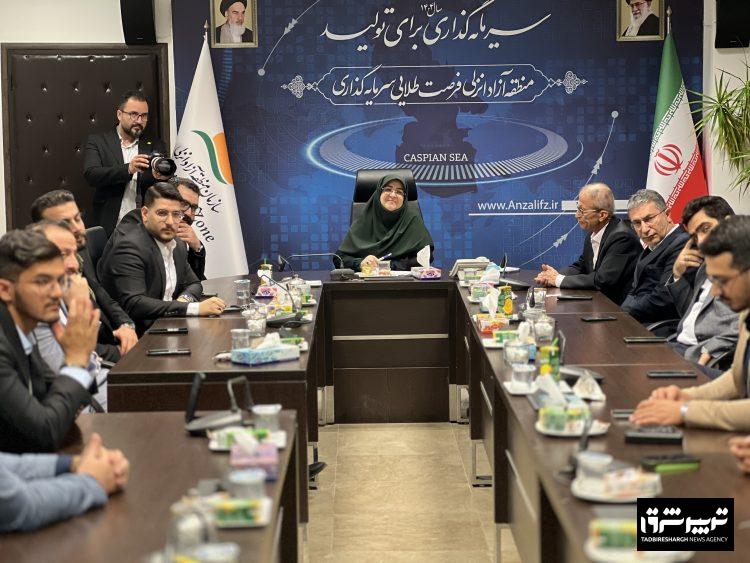 نشست صمیمانه ستاد امید دکتر پزشکیان در گیلان با سخنگوی دولت