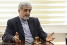 فرماندار رشت در دیدار مدیر درمان تأمین اجتماعی استان گیلان: خدمات درمانی تأمین اجتماعی باید متناسب با جمعیت این شهرستان ارتقا یابد