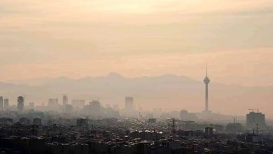 شرکت کنترل کیفیت هوای تهران: آلودگی هوای پایتخت نسبت به شب گذشته کمتر شده اما همچنان با شاخص کیفیت ۱۵۶ در وضعیت قرمز است