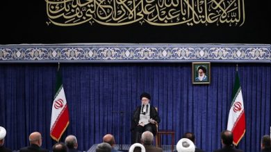 رهبر انقلاب در دیدار رئیس و مسئولان عالی قوه قضائیه: مسئولان باید با قوت و روحیه کامل به کار خود ادامه دهند