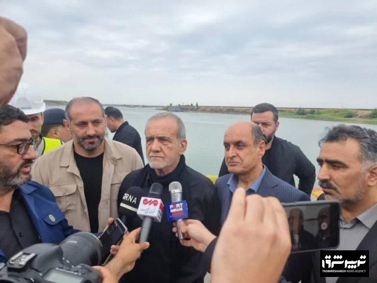 رئیس جمهور در سفر به شهرستان آستارا: تکمیل مسیرهای ارتباطی با همسایگان شمالی اولویت دولت است