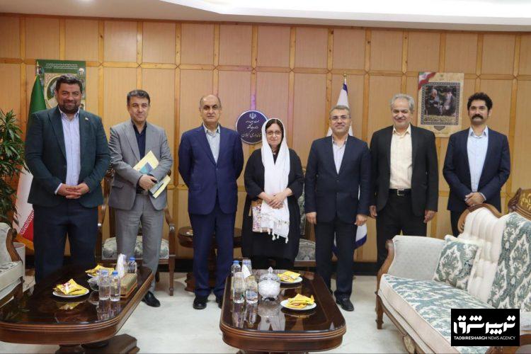 استاندار گیلان در دیدار با فرزند استاد هوشنگ ابتهاج: مفاخر فرهنگی سرمایههای ماندگار ملت ایران هستند