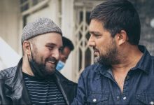 حمله کیهان به حامد بهداد و اکتای براهنی: این بی فرهنگ‌ها به بازیگری توهین کردند که جای پدربزرگ‌شان است