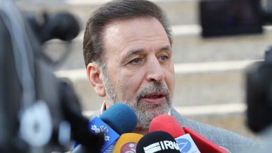 واعظی: بازگشت لاریجانی اگر گام نخست تغییر رویکرد باشد، اقدامی سازنده است