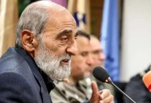 حسین شریعتمداری به مسئولان: چرا هنوز هم این پا و آن پا می‌کنید و به حضور در NPT ادامه می‌دهید؟