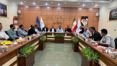 با حضور رئیس شورای اسلامی، شهردار رشت و جمعی از معاونین و مدیران شهری؛ جلسه ساماندهی گاریهای کبابی، خودروهای گذر و کیوسکهای مطبوعاتی برگزار شد