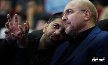 خوش و بش محمدباقر قالیباف با علیرضا دبیر در قاب تصویر