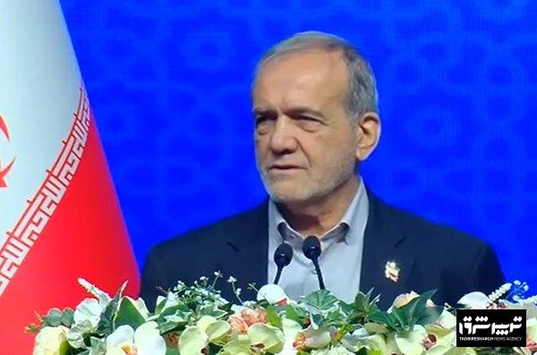  پزشکیان: ماهانه ۵ میلیون تومان از حقوقم را برای ساخت مدرسه صرف کنید؛ هر کس یک قدم بردارد