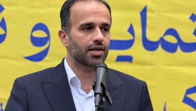 شهردار رشت‌ در مراسم رونمایی از نخستین پلاک و کد پستی هوشمند رشت؛ نخستین گام در مسیر تحقق شهر هوشمند در رشت برداشته شد