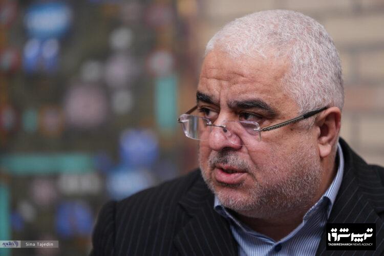 جعفرزاده: به جای خرید هواپیما برای اطفای حریق، «اندیشکده حکمرانی» ساختند /نه آب داریم، نه هوا نه خاک، این چه وضع اداره کشور است؟