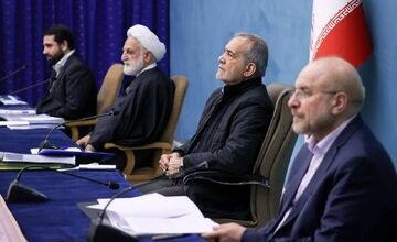 وعده رفع فیلترینگ پزشکیان در شورای عالی فضای مجازی ذبح میشود؟