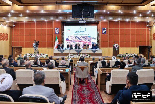 پزشکیان: حجاب و عفاف نباید ابزار منازعه شود؛ هیچ شکلی از اجبار جایگزین باور درونی نمی‌شود