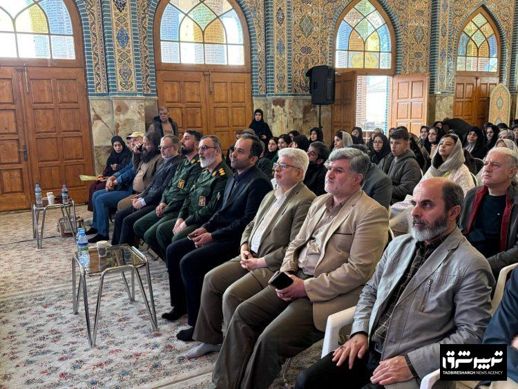 اختتامیه چهارمین سوگواره ملی تئاتر خیابانی (نقالی و پرده‌خوانی) نینواییان برگزار شد