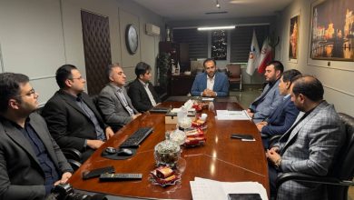 در راستای توسعه همکاری‌های مشترک؛ نشست معاون توسعه سرمایه‌گذاری شرکت توسعه گردشگری ایران با شهردار رشت برگزار شد