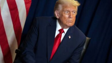 ترامپ، کل حکومت ونزوئلا را «تروریستی» اعلام کرد: دستور محاصره همه نفتکشهایی را که به ونزوئلا وارد میشوند یا از آن خارج میشوند، صادر کردم