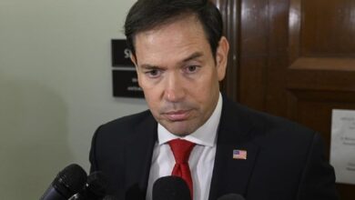 وزیر خارجه آمریکا: ترامپ میخواهد تا زمانی که مادورو تسلیم شود، همچنان قایقها را منفجر کند