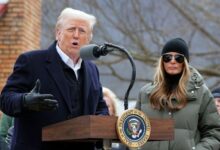 ترامپ: کناره‌گیری مادورو عاقلانه خواهد بود / همچنان در حال تعقیب یک نفتکش در سواحل ونزوئلا هستیم