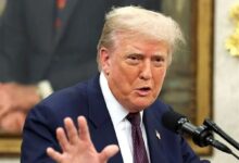 واکنش ترامپ به اظهارات زلنسکی درباره طرح جدید ۲۰ بندی برای صلح: تا وقتی من تأیید نکنم، او هیچ چیزی ندارد