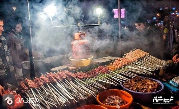 دستفروشان و گاری‌کبابی‌های رشت ساماندهی می‌شوند