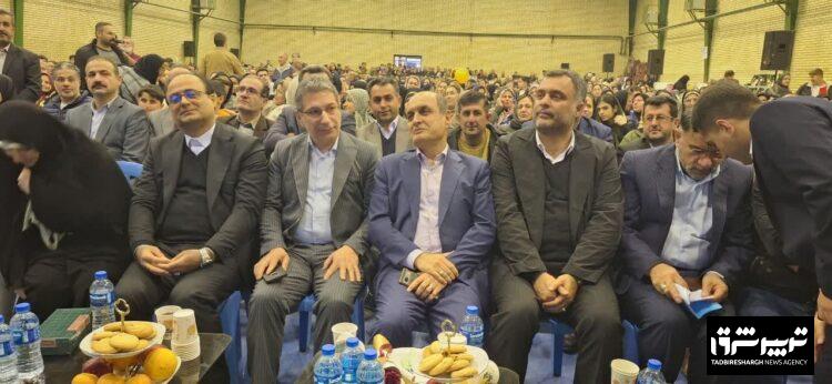 با حضور استاندار گیلان؛
سومین جشنواره نیشکر (سیاه‌شکر) در شهرستان صومعه‌سرا برگزار شد