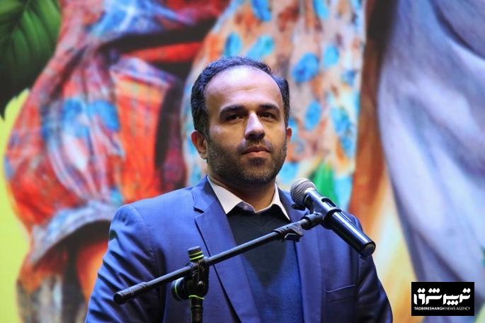 شوقی :
بانوان شهرداری سرمایه‌های باارزش مدیریت شهری هستند تلاش ما ایجاد آرامش و آسودگی خاطر برای شهروندان است رسالت ما ساختن شهری ایده آل برای رشتوندان است