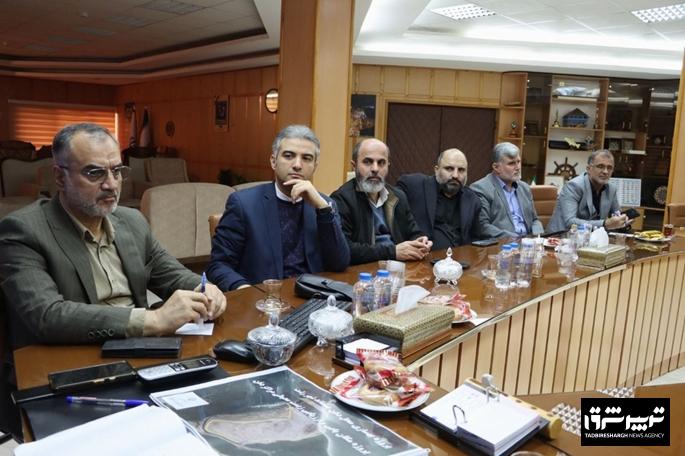 نشست استاندار گیلان با رئیس، اعضای شورای اسلامی شهر و شهردار رشت پیرامون مباحث کلان توسعه شهری برگزار شد