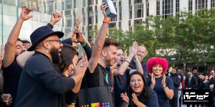  از هر ۴ گوشی هوشمند فعال در جهان در سال ۲۰۲۵، یک دستگاه آیفون بوده است