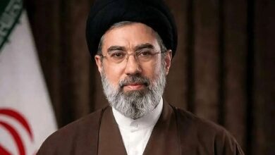 رهبر انقلاب: لزوم پرهیز نمایندگان مجلس از اختلافات پوچ سیاسی و برجسته کردن تفاوتهای اجتماعی